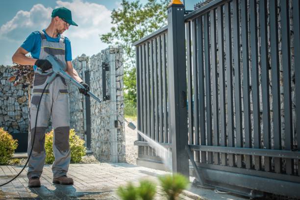 Best Gutter Cleaning  in Waterflow, NM